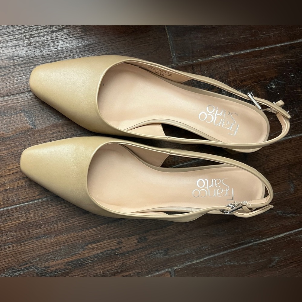 Franco Sarto Women's Jacer Slingback Pump size 5.5